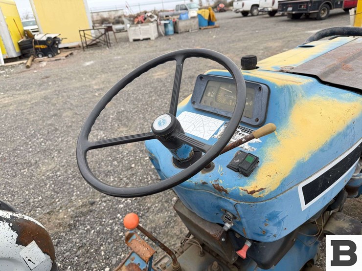 1994-ford-5030-image-44