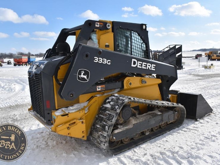 2020-deere-333g-image-18