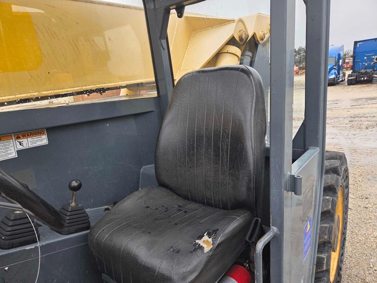 2016-gehl-rs8-42-image-5