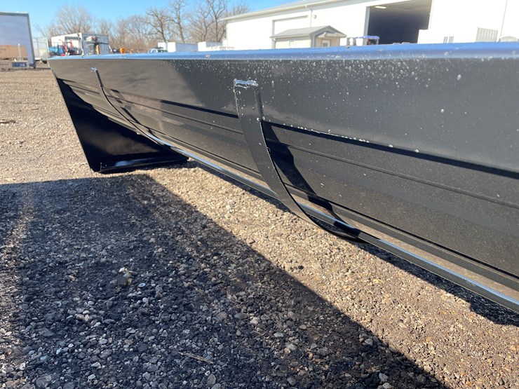 #3013-•-cattle-feed-trough-image-6