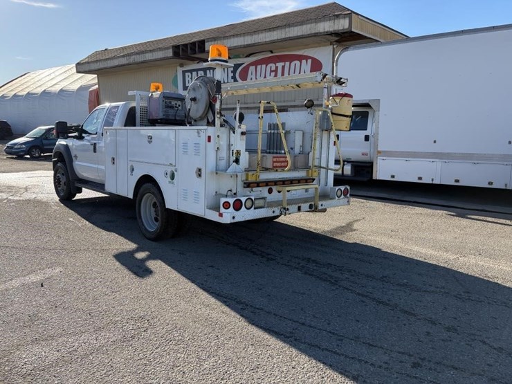 2012-ford-f450-xlt-image-4