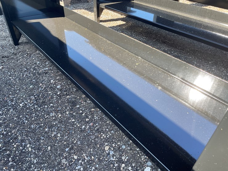 #3023-•-90"-kc-workbench-image-5