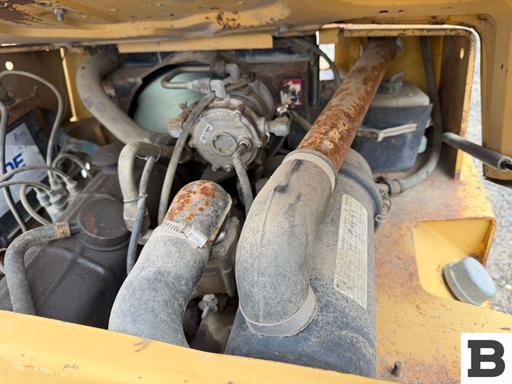 hyster-50-forklift-image-33