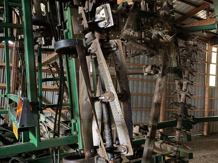 great-plains-4000-image-6