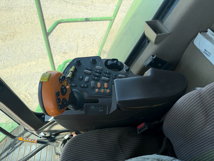 john-deere-9860-sts-image-107