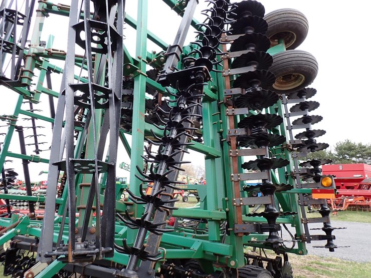 great-plains-4000tt-image-12