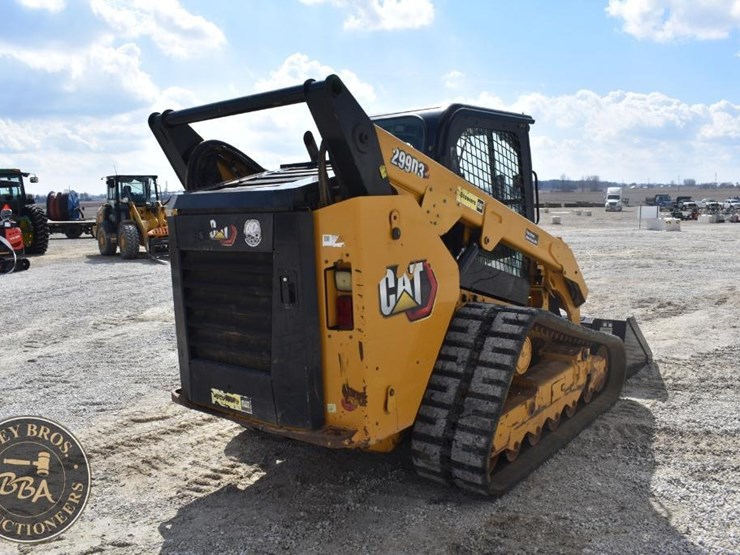 2020-caterpillar-299d3-image-15