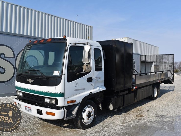 2002-chevrolet-wt5500-43182-image-2