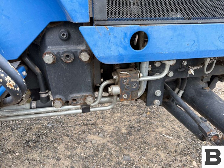 new-holland-t1520-image-32