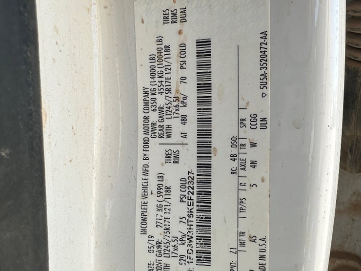 2019-ford-f350-image-13