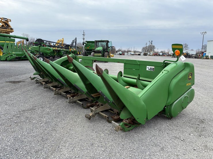 2009-john-deere-606c-image-2