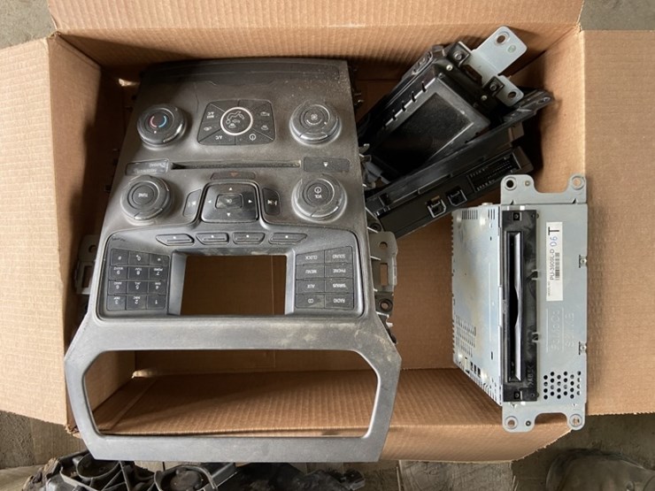 ford-explorer-image-9