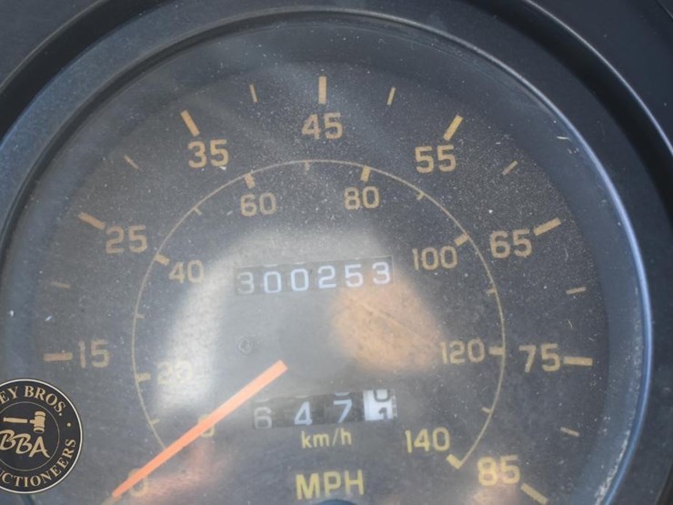 2002-chevrolet-wt5500-43182-image-17