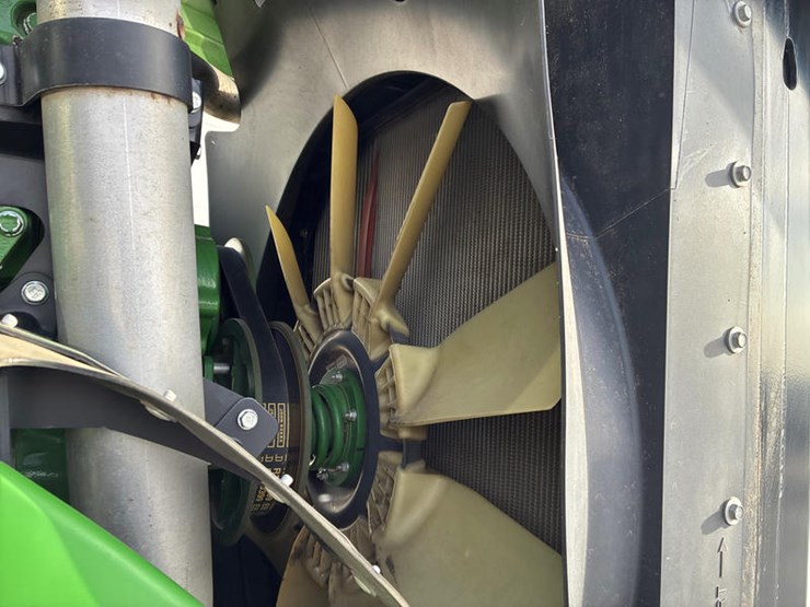 2015-john-deere-9470rt-image-51