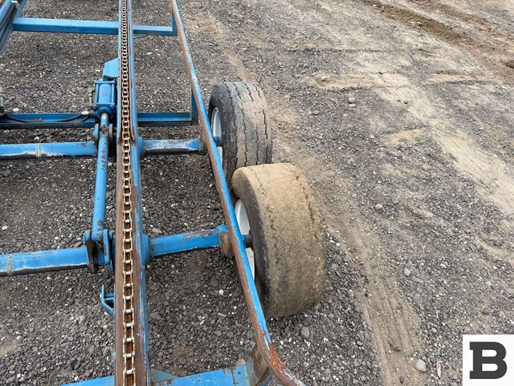 blueline-mfg.-16'-bin-trailer-image-21