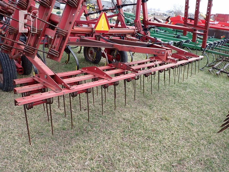 case-ih-4800-image-7