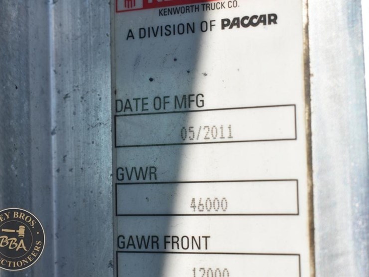 2012-kenworth-t660-image-35