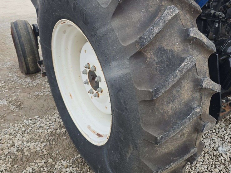 2003-ford-tractor-image-12