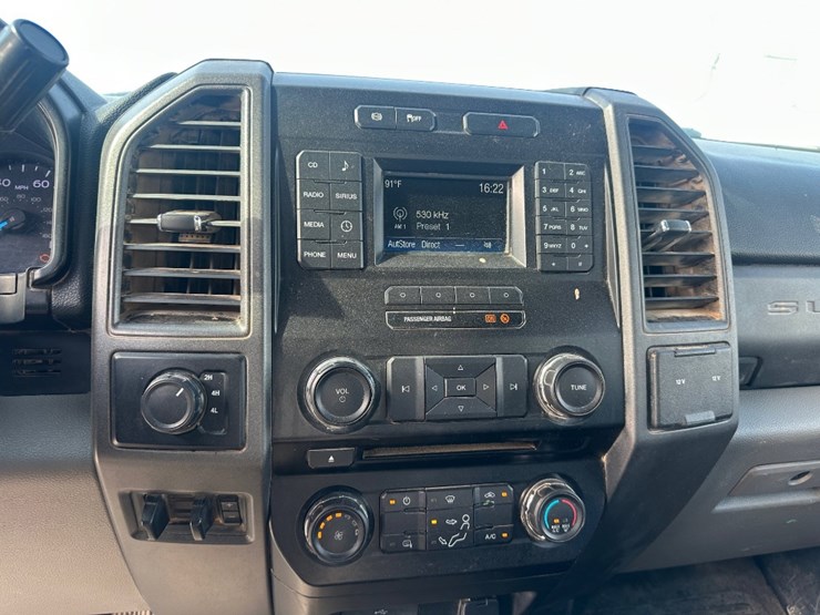 2018-ford-f350-image-9