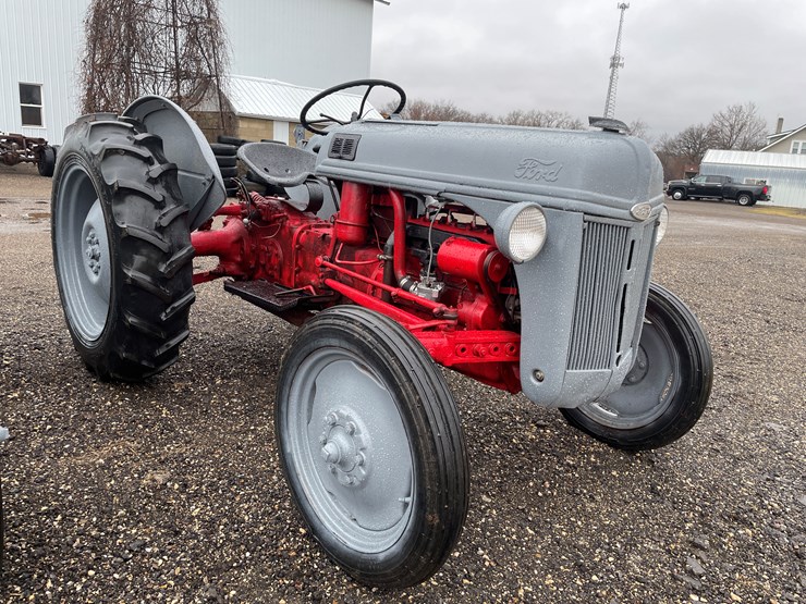 2018-ford-8n-image-3