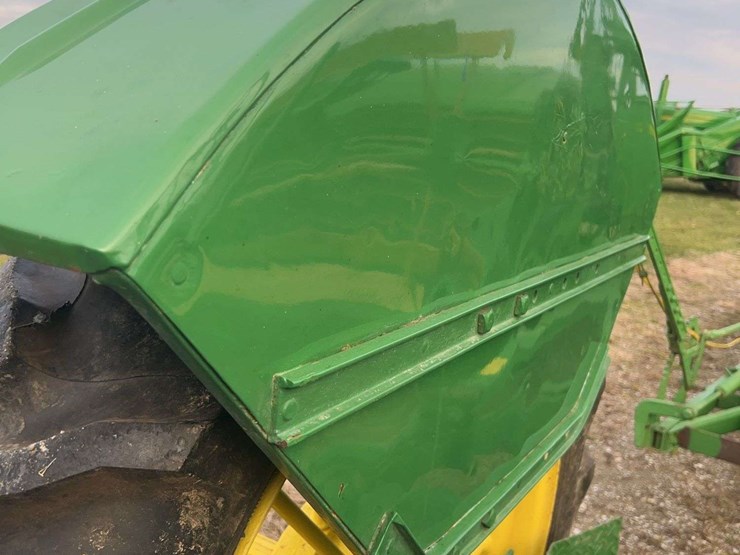 john-deere-model-b-image-31