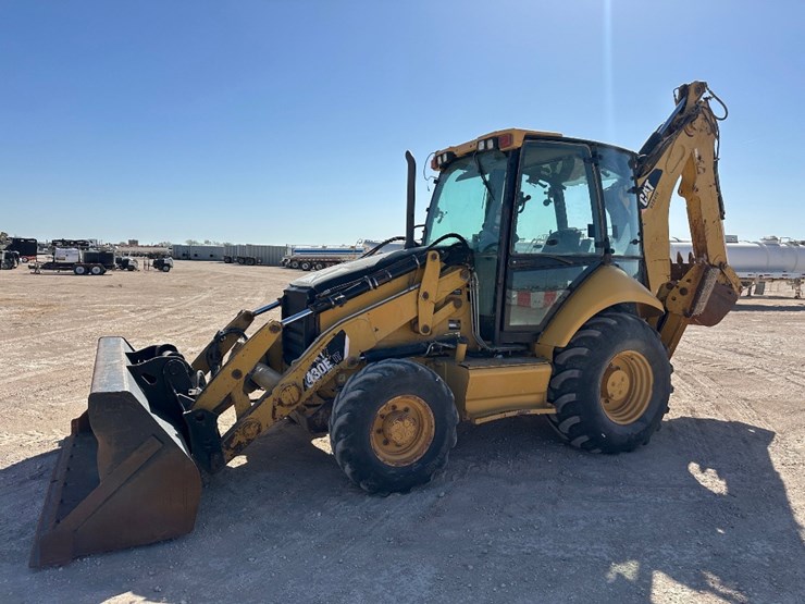 2011-caterpillar-430e-image-1