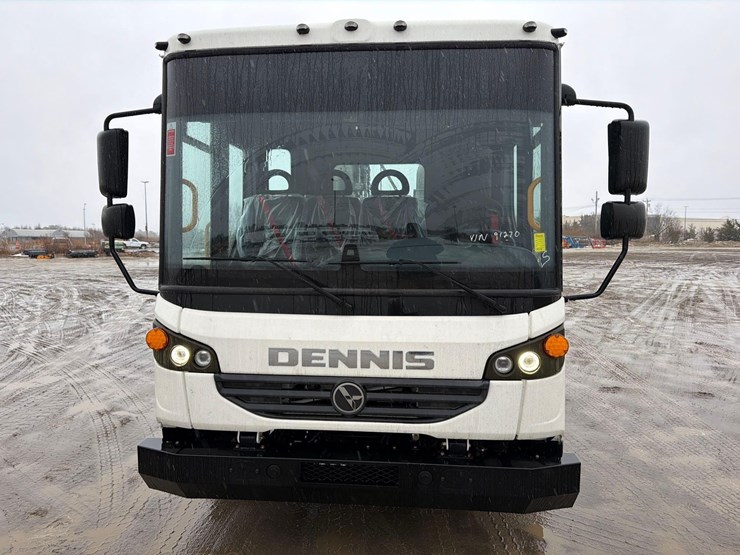 2025-dennis-eagle-proview-image-16