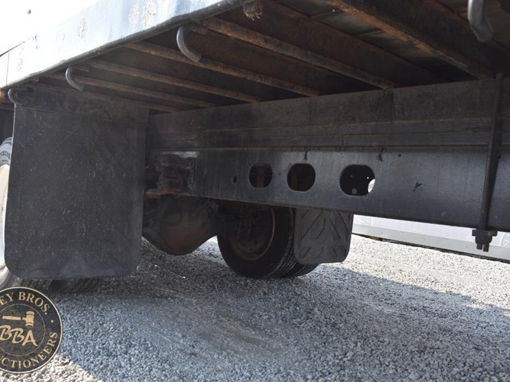 2002-chevrolet-wt5500-43182-image-23