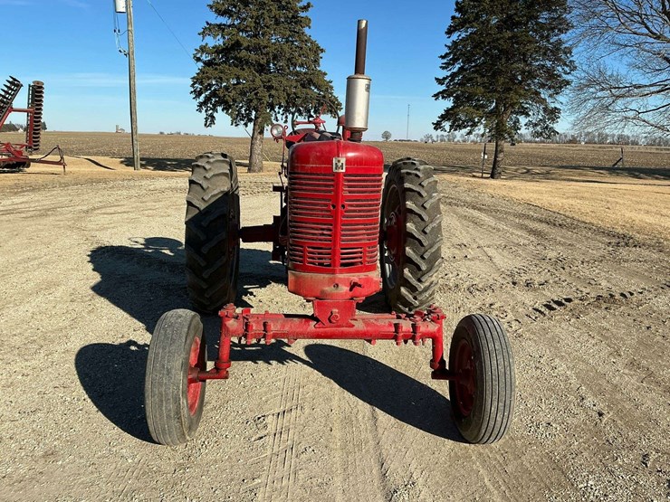 ih-farmall-super-m,-gas,-wf,-power-steering,-pto,-13.6-38-tires,-s/n-41011-image-5