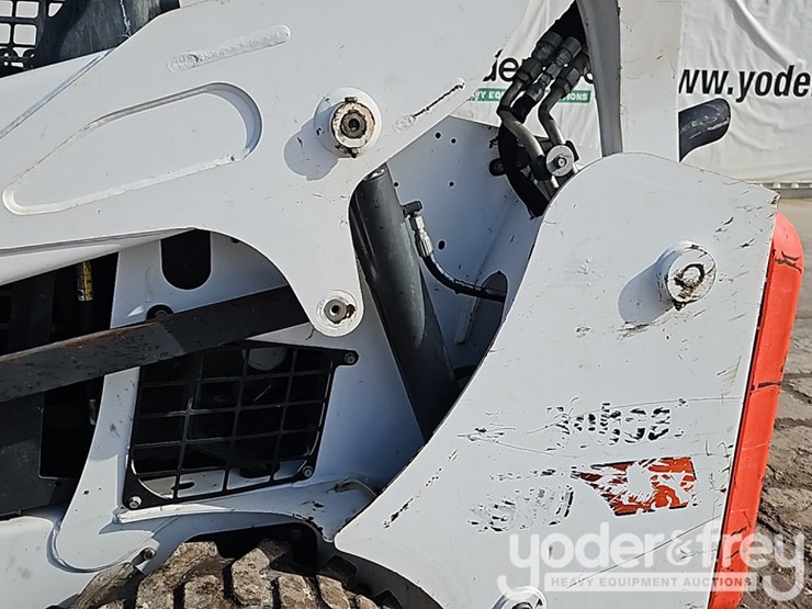 2019-bobcat-s570-image-15