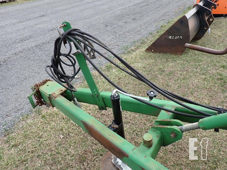 john-deere-726-image-12