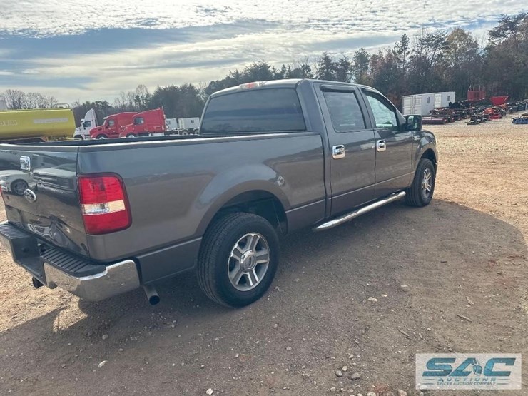 2008-ford-f150-xlt-image-2