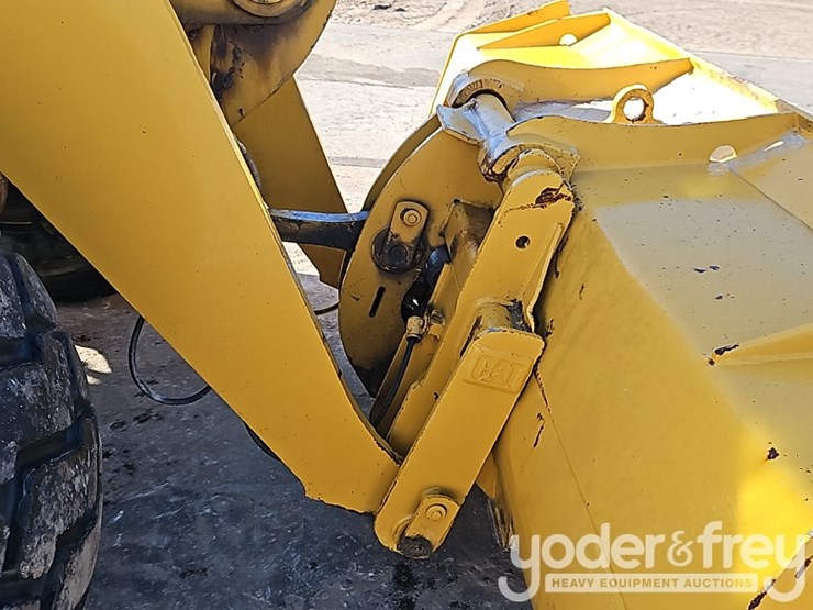 2008-caterpillar-928h-image-13