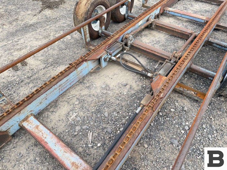 blueline-mfg.-16'-bin-trailer-image-13