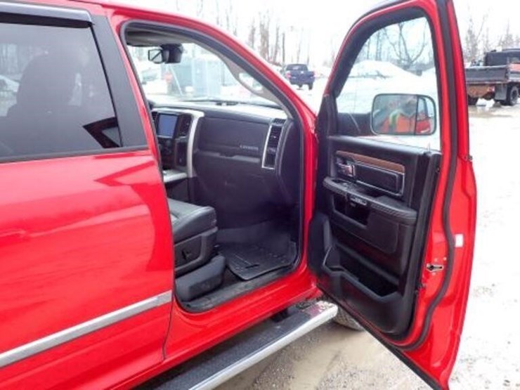 2018-dodge-ram-1500-image-39