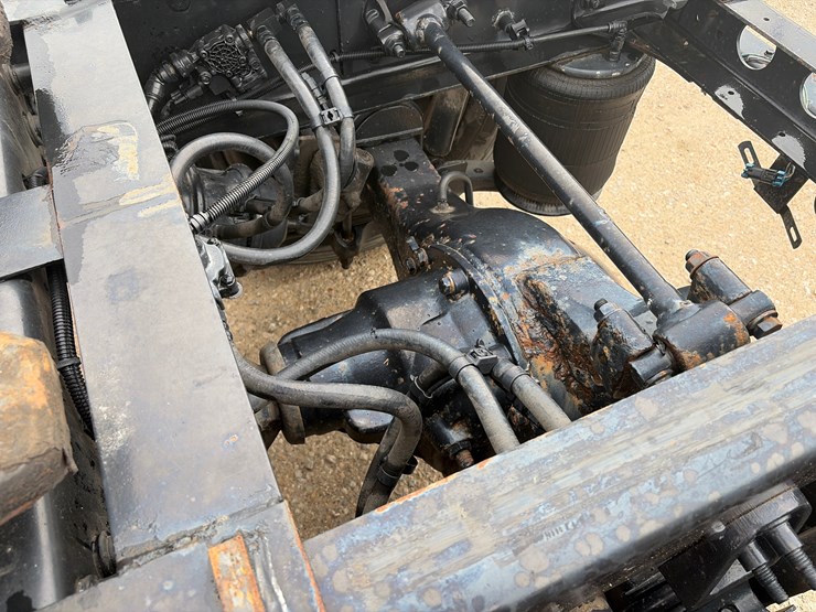 2015-international-transtar-8600-image-7