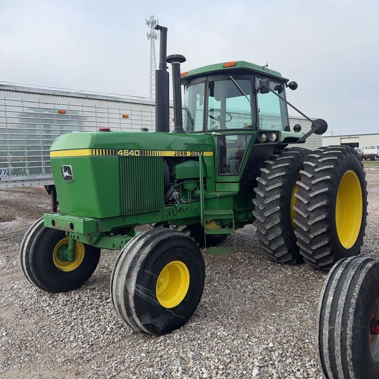 1979 JOHN DEERE 4640