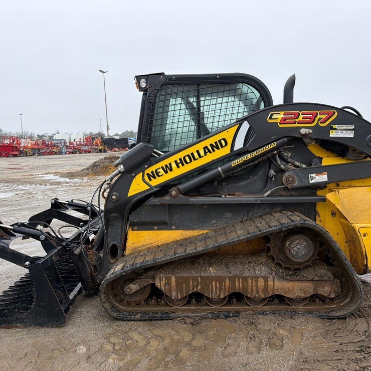 2019 NEW HOLLAND C237