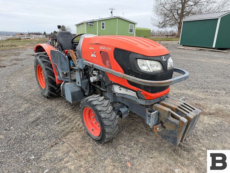 kubota-m4-071-image-8