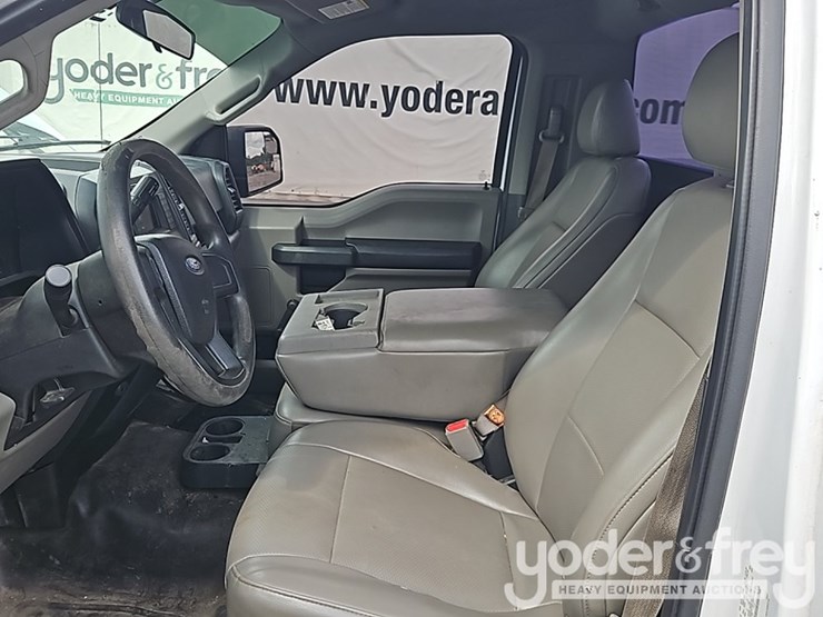 2016-ford-f150-image-22