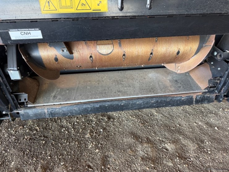 2023-mac-don-fd240-image-12