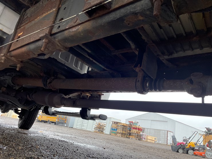 2014-ford-f550-xl-image-34