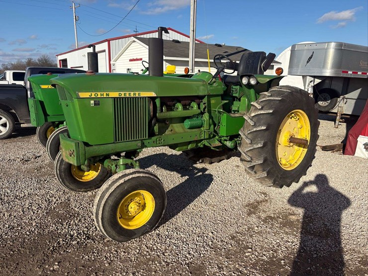 1970-john-deere-4020-image-1