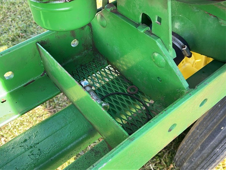 john-deere-h-image-23