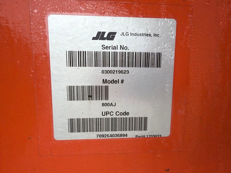 2016-jlg-800aj-image-13