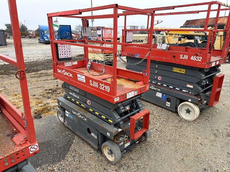 2016-skyjack-sjiii3219-image-4