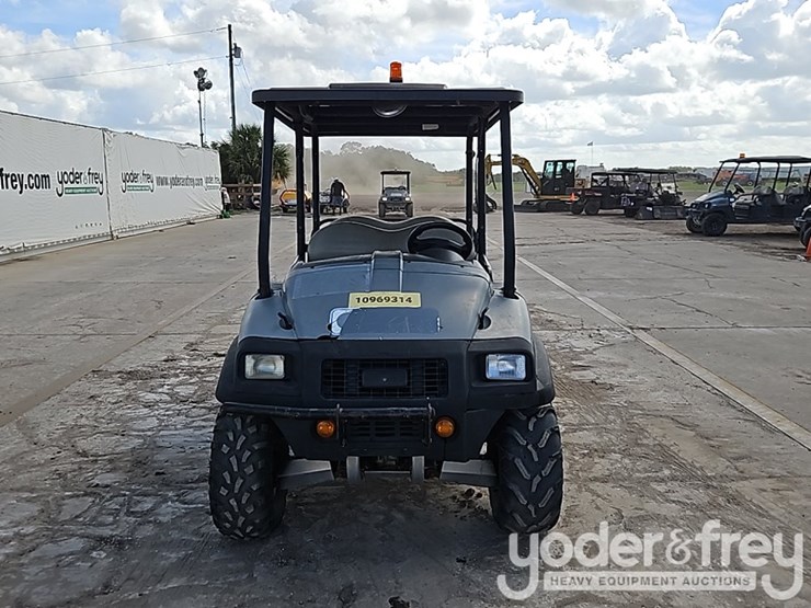 2019-club-car-carryall-1700d-image-11