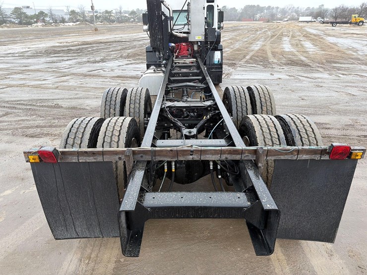 2024-dennis-eagle-proview-image-9