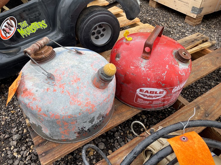 #3054-•-(2)-metal-fuel-cans-image-1