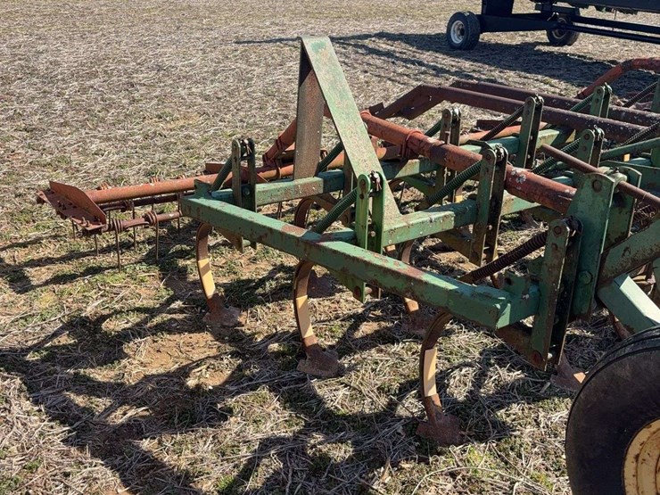 john-deere-c-image-3